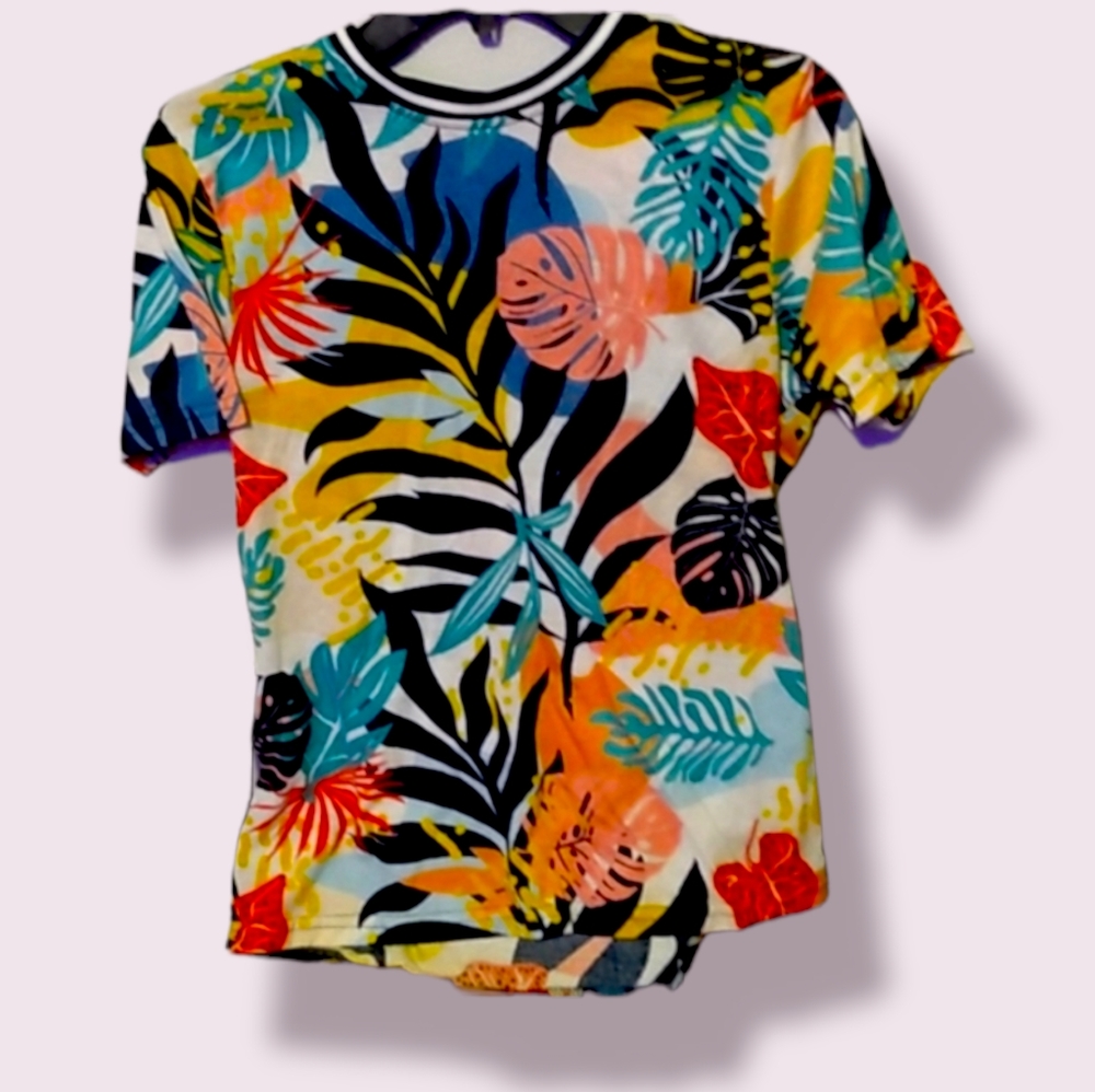 Men's Floral Graphic T-Shirt Small